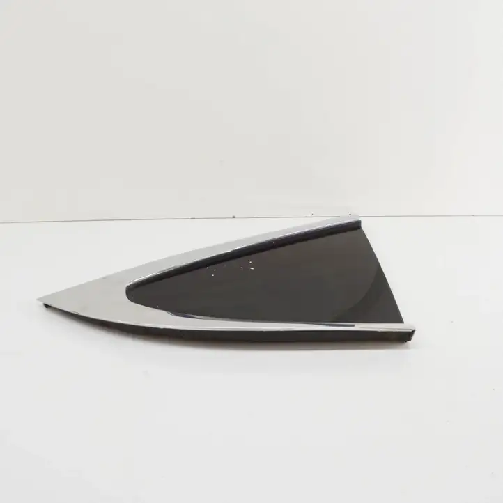 Tesla Model X (2015 - 2021)  103490780F Маленькое стекло 