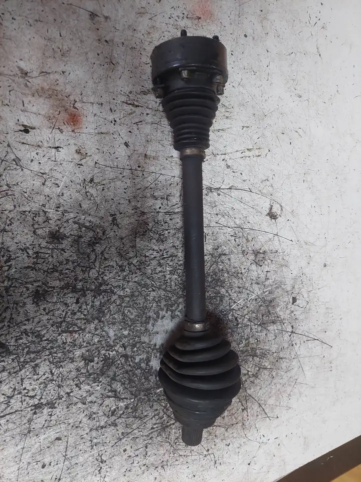 Volkswagen Touran I (2003 - 2010)   Передняя полуось