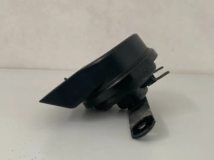 Mercedes-Benz C W203 (2000 - 2007)  007728 Звуковой сигнал