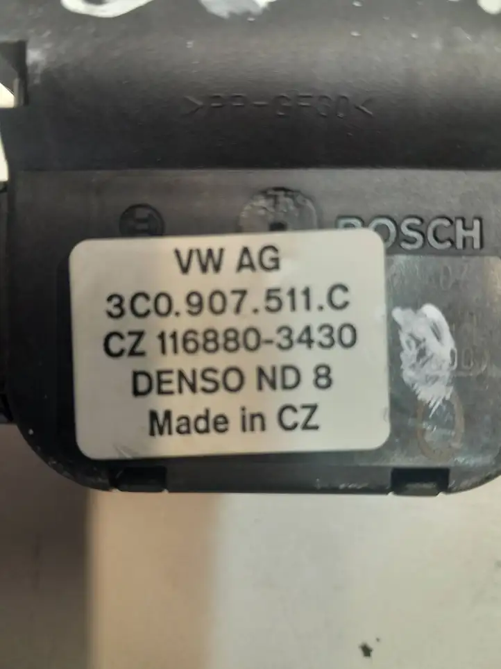 Volkswagen Golf Plus (2004 - 2008) 3C0907511C Двигатель задвижки потока воздуха — фото 1