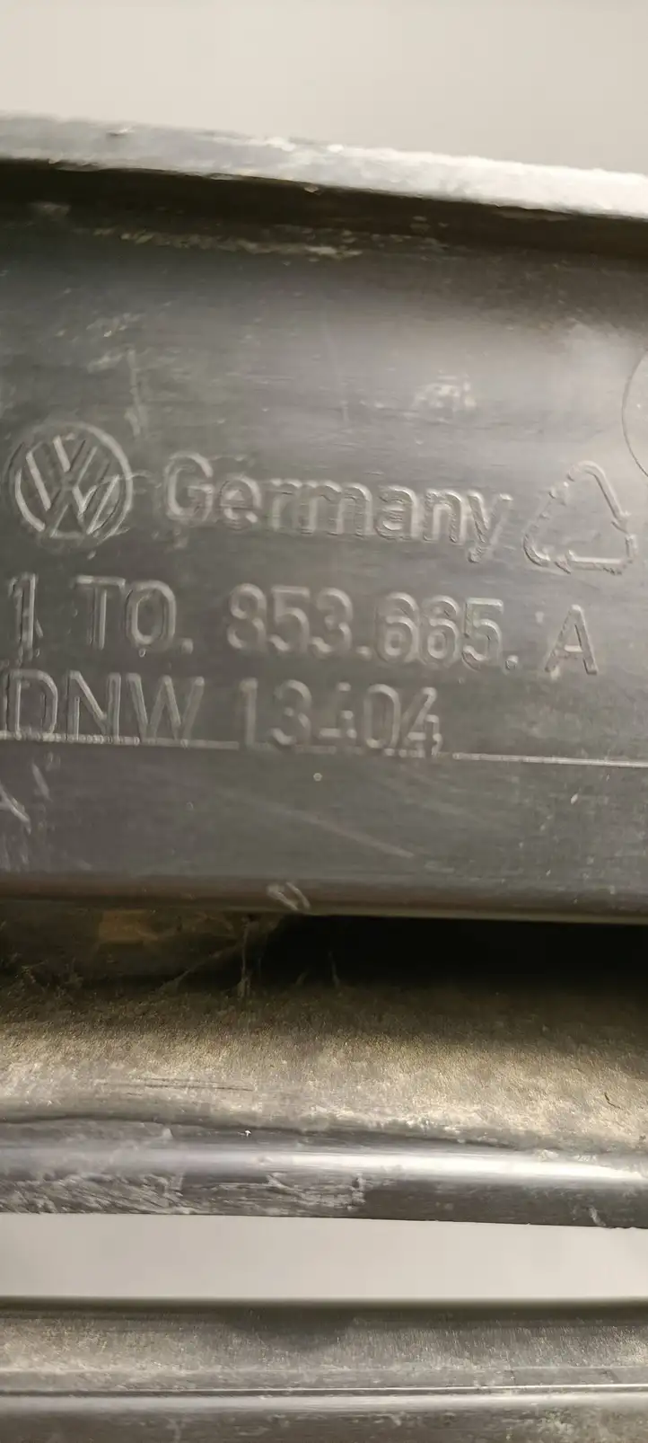 Volkswagen Touran I (2003 - 2010) 1T0853665A Нижняя решетка переднего бампера — фото 3