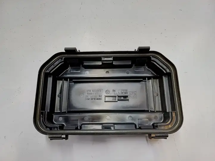 BMW 3 F30 F35 F31 (2012 - 2018) 9224872 Крышка ящика предохранителей — фото 3