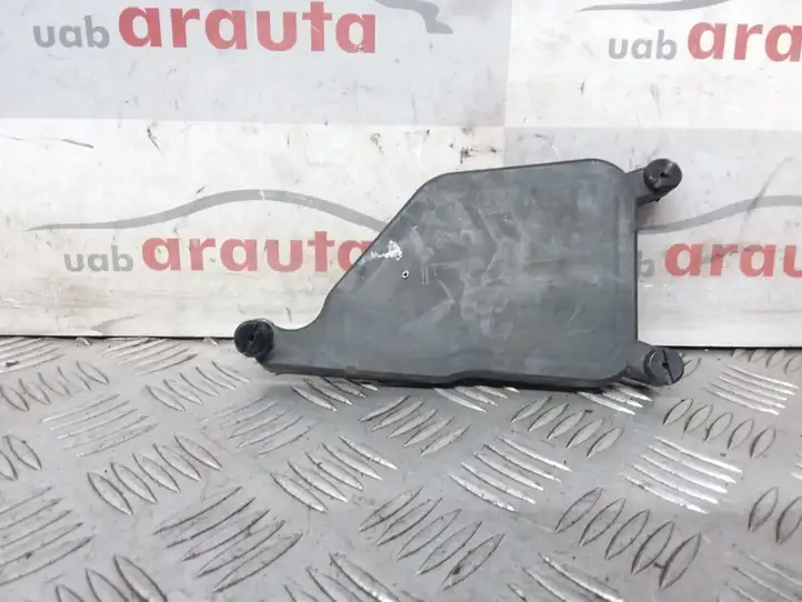 Volkswagen Touareg I (2002 - 2010) 7L0937576A Крышка ящика предохранителей — фото 1