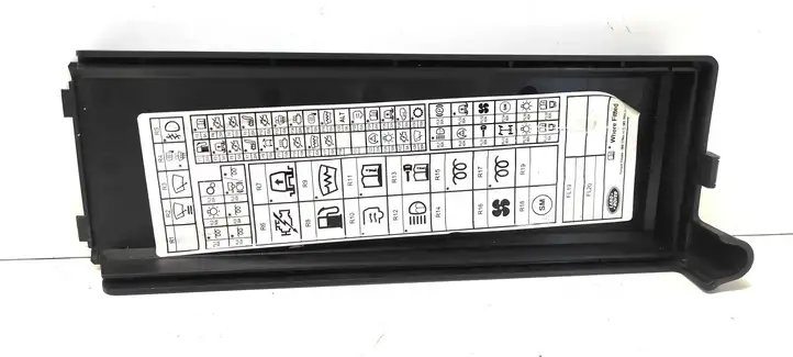Land Rover Discovery 3 - LR3 (2004 - 2009) 490000072 Крышка ящика предохранителей — фото 2