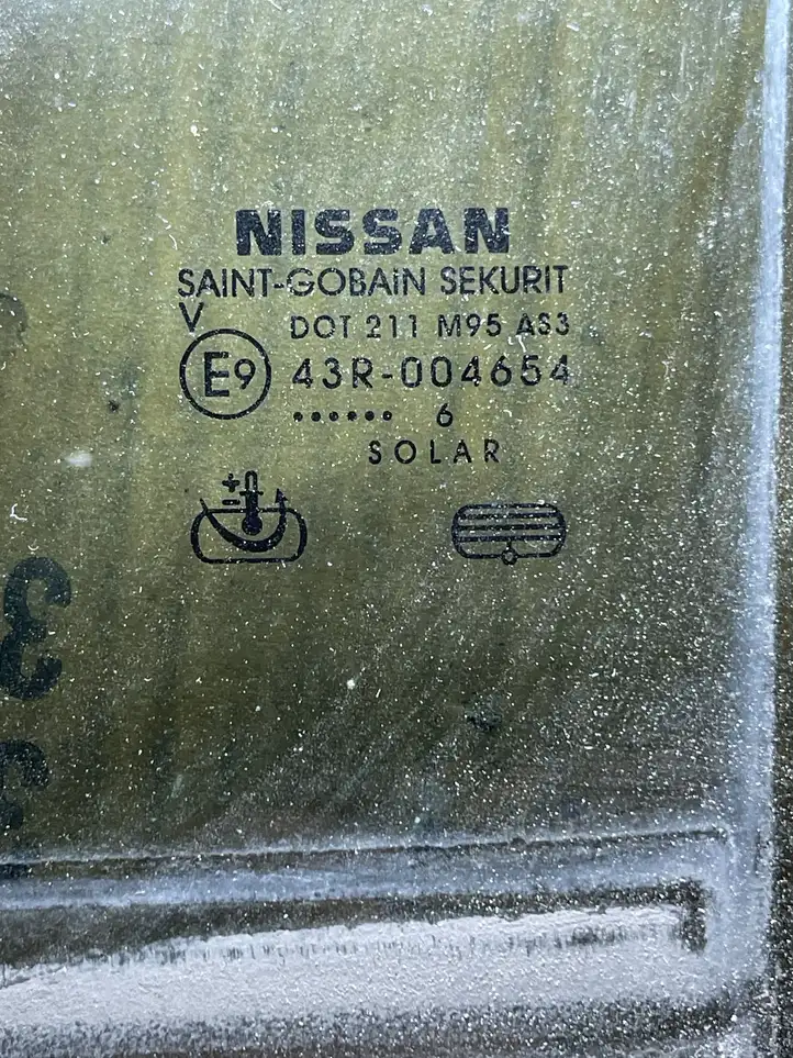 Nissan Pathfinder R51 (2005 - 2012) Стекло задней двери — фото 2