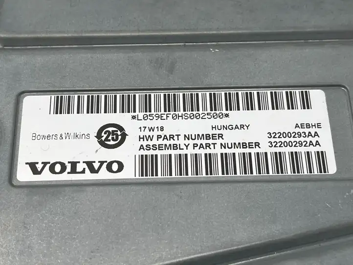 Volvo XC60 (2017 - ) 32200292AA Усилитель звука — фото 7