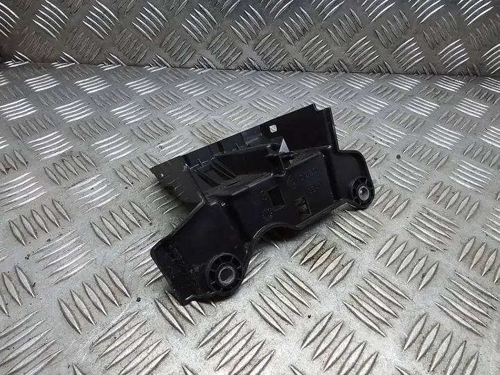 Citroen Jumpy (2016 - )  9814736280 Крышка ящика предохранителей