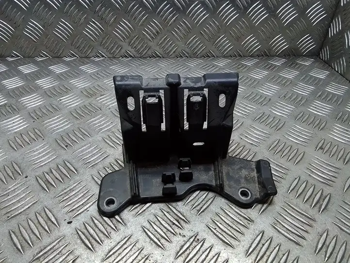 Citroen Jumpy (2016 - )  9814736280 Крышка ящика предохранителей