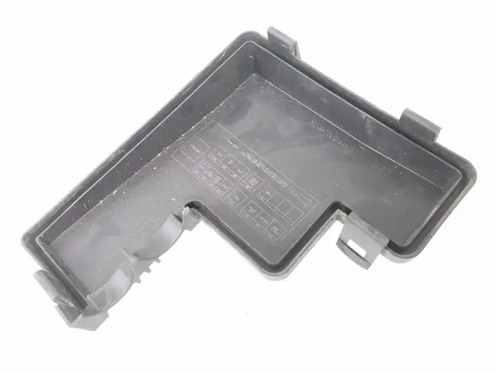 Nissan Qashqai (2013 - 2017)   Крышка ящика предохранителей