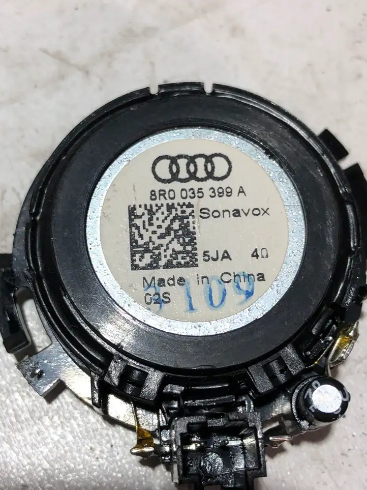 Audi Q5 SQ5 (2008 - 2012) 8R0035399A Твитер задних дверей — фото 3