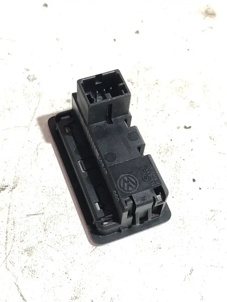 Audi Q5 SQ5 (2008 - 2012) 3D0959831D Кнопка закрытия багажника — фото 2