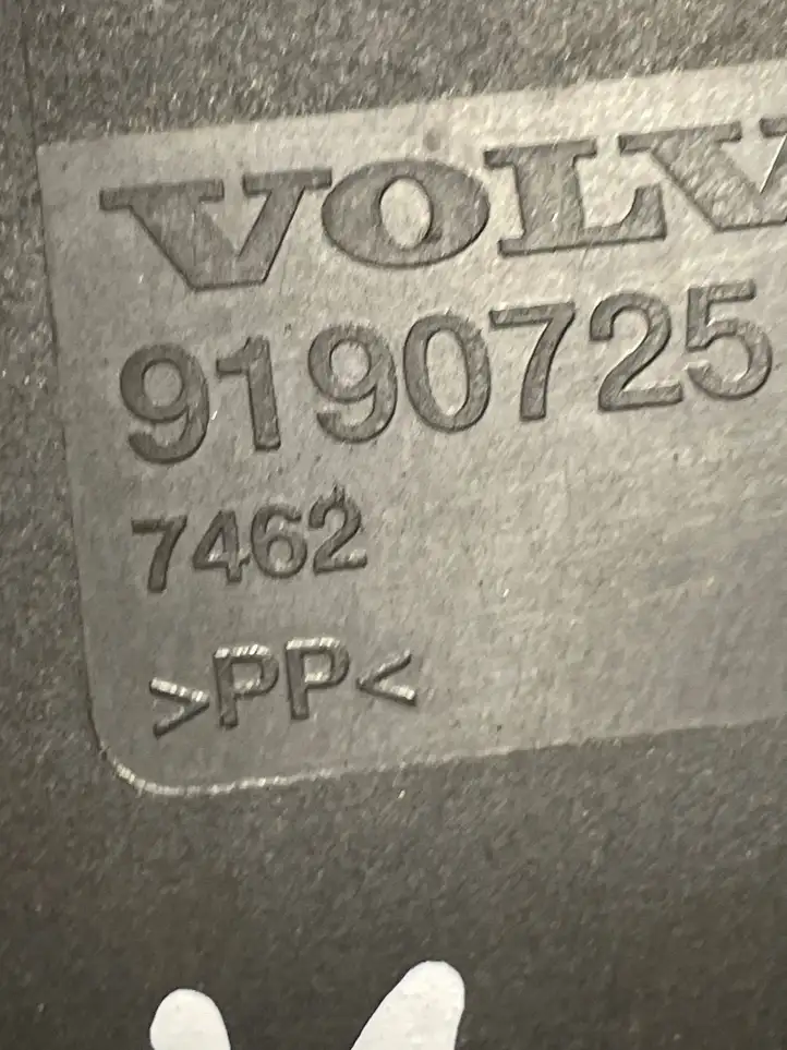 Volvo XC70 (2004 - 2007) 9190725 Дефлектор воздуха — фото 2
