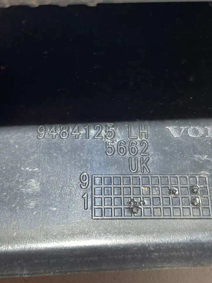 Volvo XC70 (2004 - 2007) 9484125 Крышка рейлинга — фото 3
