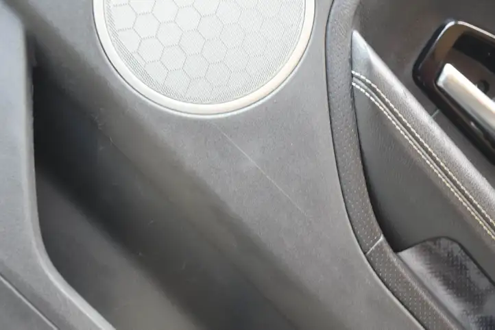 Land Rover Evoque I (2011 - 2015) BJ32274W02A Обшивка задней двери — фото 7