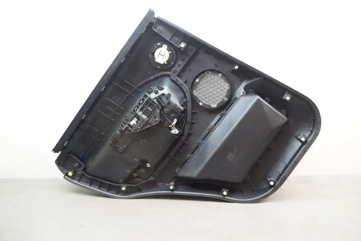 Land Rover Evoque I (2011 - 2015) BJ32274W02A Обшивка задней двери — фото 9