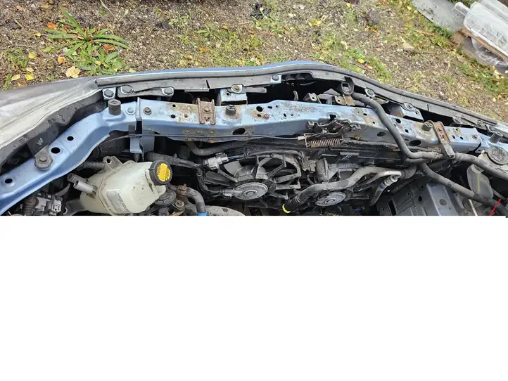 Toyota Prius (XW30) (2009 - 2015) Комплект передней части — фото 2