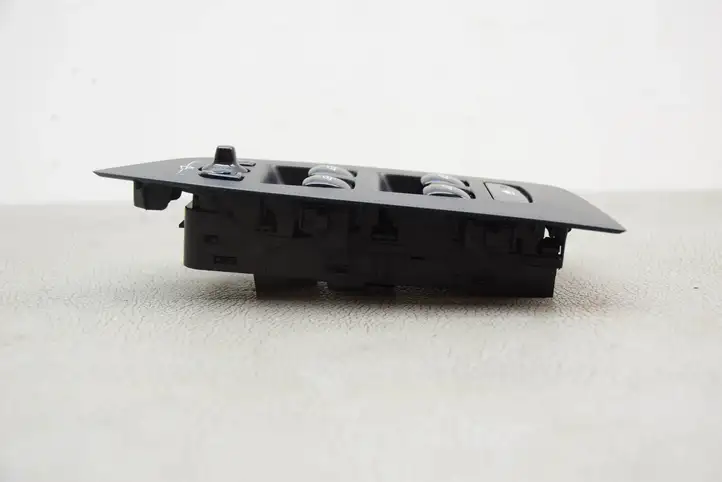 Volvo XC90 (2014 - 2019) 31433926 Кнопка стеклоподъемников — фото 4
