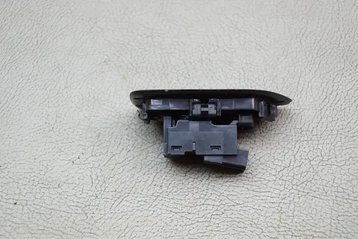 Volvo XC90 (2014 - 2019) 31376458 Кнопка стеклоподъемников — фото 5