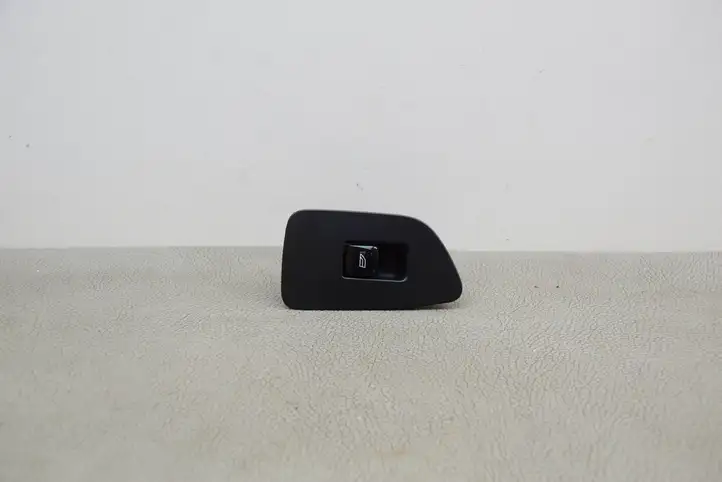 Volvo XC90 (2014 - 2019) 31376458 Кнопка стеклоподъемников — фото 1