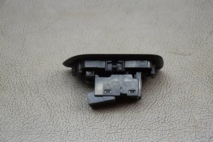 Volvo XC90 (2014 - 2019) 31376458 Кнопка стеклоподъемников — фото 5