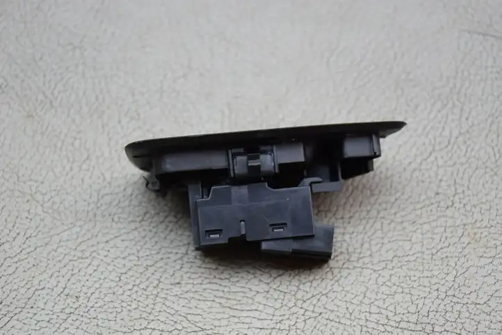 Volvo XC90 (2014 - 2019) 31376458 Кнопка стеклоподъемников — фото 6