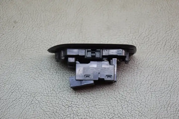 Volvo XC90 (2014 - 2019) 31376458 Кнопка стеклоподъемников — фото 5