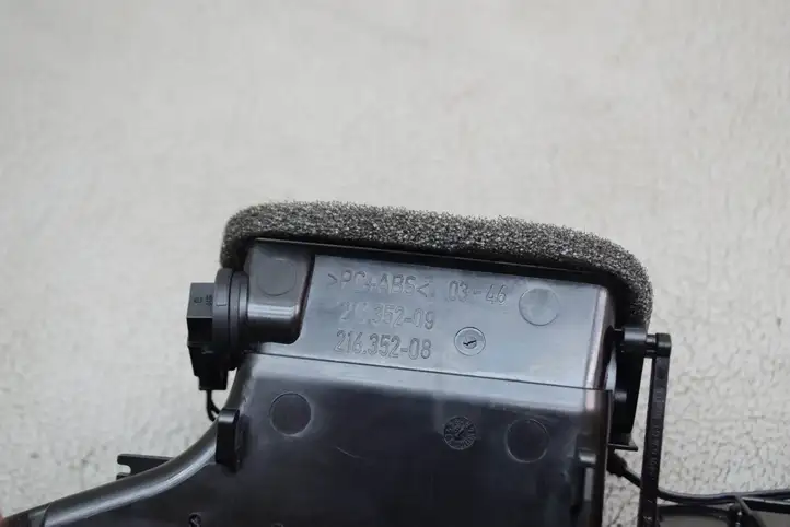 BMW 3 G20 G21 (2019 - ) 9459482 Воздушная решетка панели — фото 3