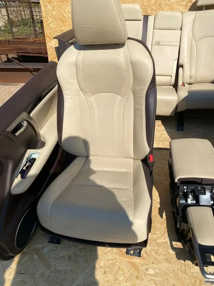 Lexus RX 450H (2015 - 2019) RX450H Комплект салона — фото 5