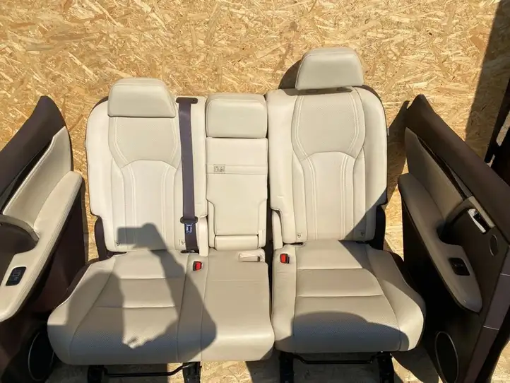 Lexus RX 450H (2015 - 2019) RX450H Комплект салона — фото 8