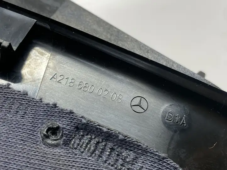 Mercedes-Benz CLS C218,X218 (2011 - 2017) A2186800208 Обшивка рулевой колонки — фото 7