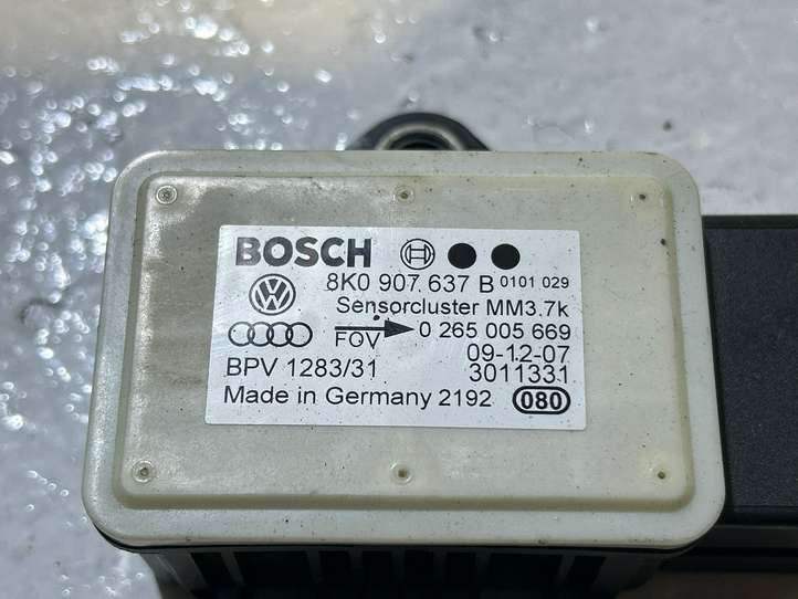 Audi A4 (2007 - 2011)  8K0907637B Датчик ESP (системы стабильности) (датчик курсовой устойчивости))