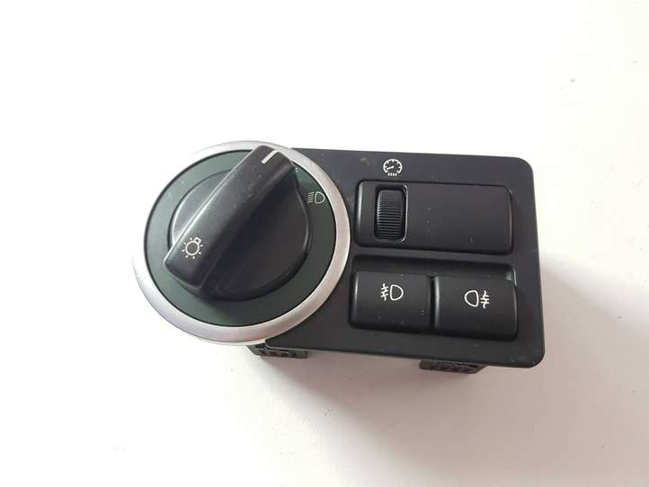 Land Rover Range Rover (2009 - 2012)  LRGYUD000161PUY Включатель фонарей