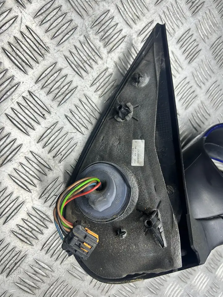 Peugeot 206 (1998 - 2012) 96480957XT Боковое зеркало с электроприводом — фото 2