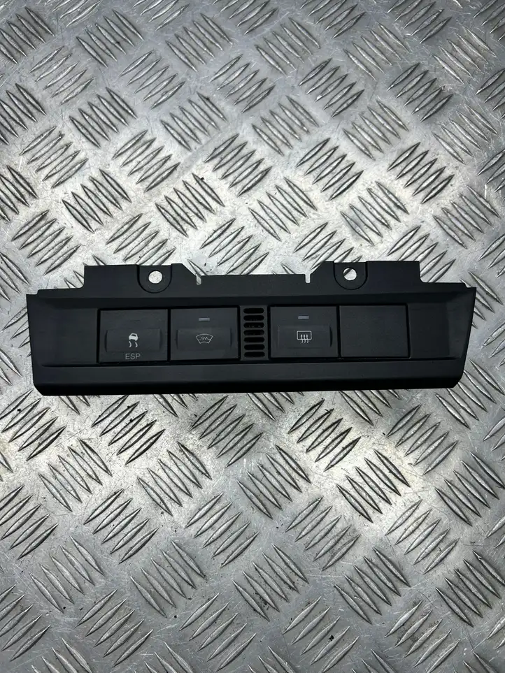 Ford Focus (2005 - 2008) 4M5113D734BB Кнопка обогрева стекла — фото 1