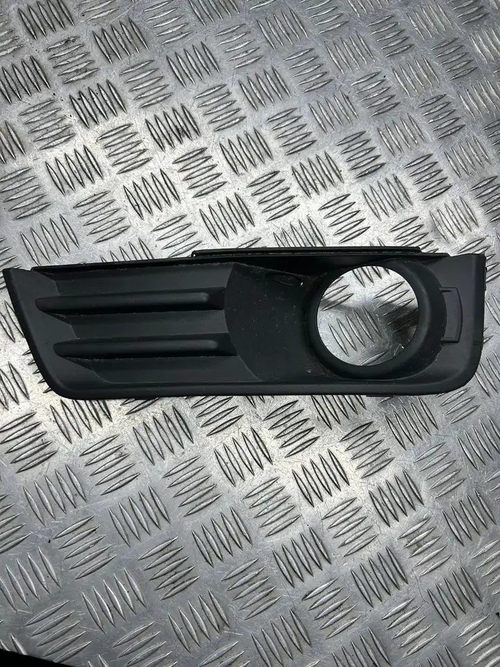 Ford Focus C-MAX (2003 - 2010) 3M51R19953AD Решетка противотуманной фары — фото 1