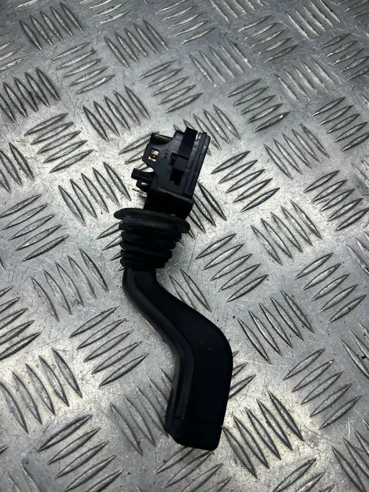 Opel Astra G (1998 - 2004) 090243394 Переключатель стеклоочистителей — фото 2