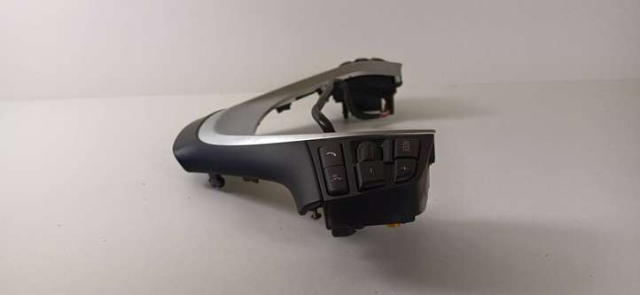 BMW 3 F30 F35 F31 (2012 - 2018)  62560354 Кнопки рулевого колеса