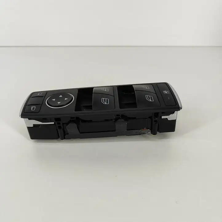 Mercedes-Benz CLA C117,X117,W117 (2013 - 2019) A1669054300 Блок кнопок стеклоподъемников — фото 4