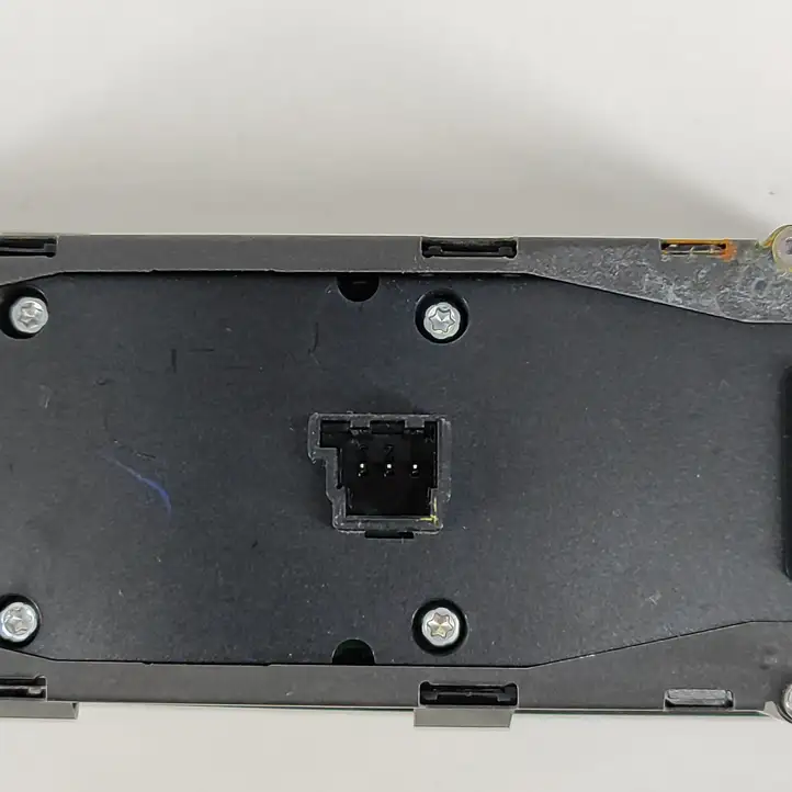 Mercedes-Benz CLA C117,X117,W117 (2013 - 2019) A1669054300 Блок кнопок стеклоподъемников — фото 6