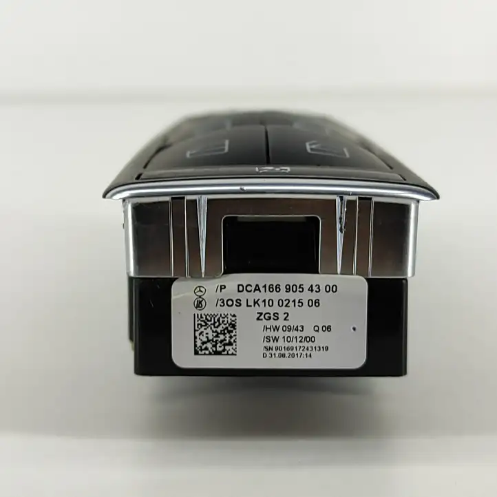 Mercedes-Benz CLA C117,X117,W117 (2013 - 2019) A1669054300 Блок кнопок стеклоподъемников — фото 8