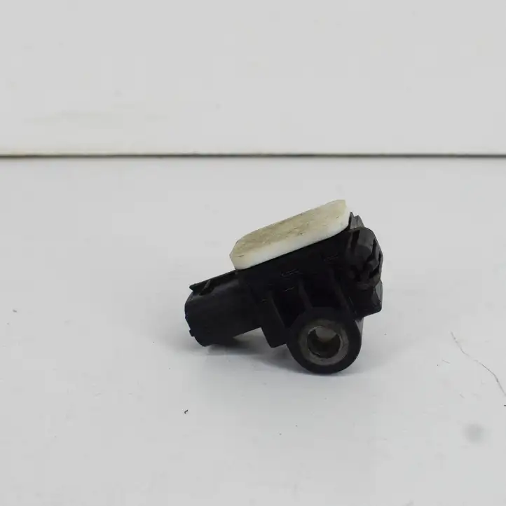 Nissan Juke I F15 (2010 - 2018) 985811LA0A Датчик удара SRS — фото 3