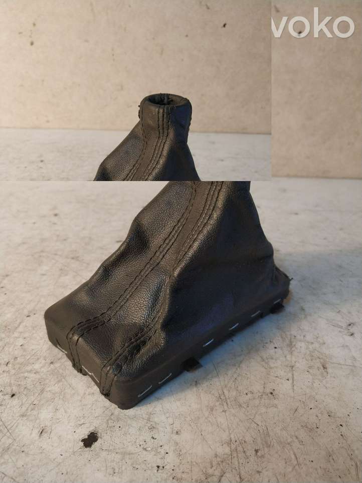Audi A6 (2004 - 2008)  4F2713139 Отделка рычага переключения передач (кожа, головка)