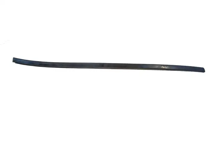 Mercedes-Benz R W251 (2005 - 2013) a2516904962 Накладка стоек лобового стекла — фото 1