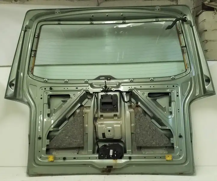 Volkswagen Transporter - Caravelle T5 (2003 - 2009) Крышка багажника — фото 3