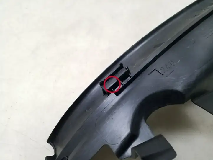 BMW 1 F20 F21 (2011 - 2019) 7221920 Внутренняя отделка заднего порога — фото 2