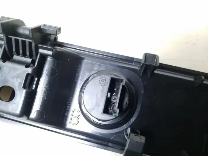 BMW 3 F30 F35 F31 (2012 - 2018) 9272858 Другие включатели / ручки/ переключатели — фото 2