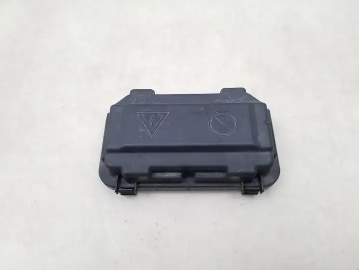 BMW 3 F30 F35 F31 (2012 - 2018) 9224872 Крышка ящика предохранителей — фото 1