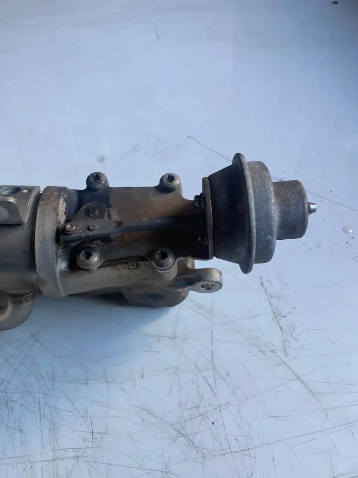 Audi A4 S4 B8 8K (2007 - 2011) 03L131512AB Охладитель клапана EGR — фото 6
