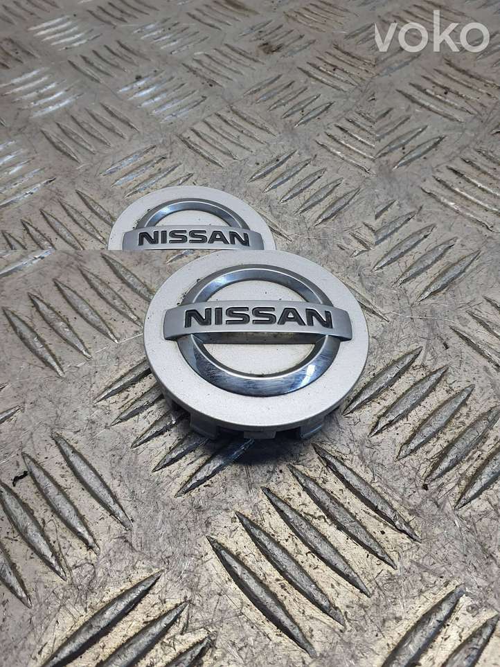 Nissan Qashqai (2013 - 2017)  40342ba61Db1 Заводская крышка (крышки) от центрального отверстия колеса