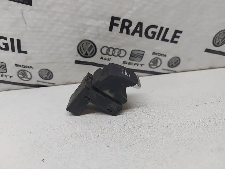 Volkswagen PASSAT B6 (2005 - 2010) 7L6959855B Кнопка стеклоподъемников — фото 3